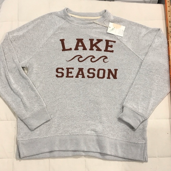 Thread & Supply Tops - New with Tags Thread & Supply Gray Knit Crew neck Extra Soft Sweatshirt Sweater